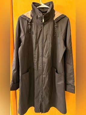 East5th Black lightweight Raincoat with hood